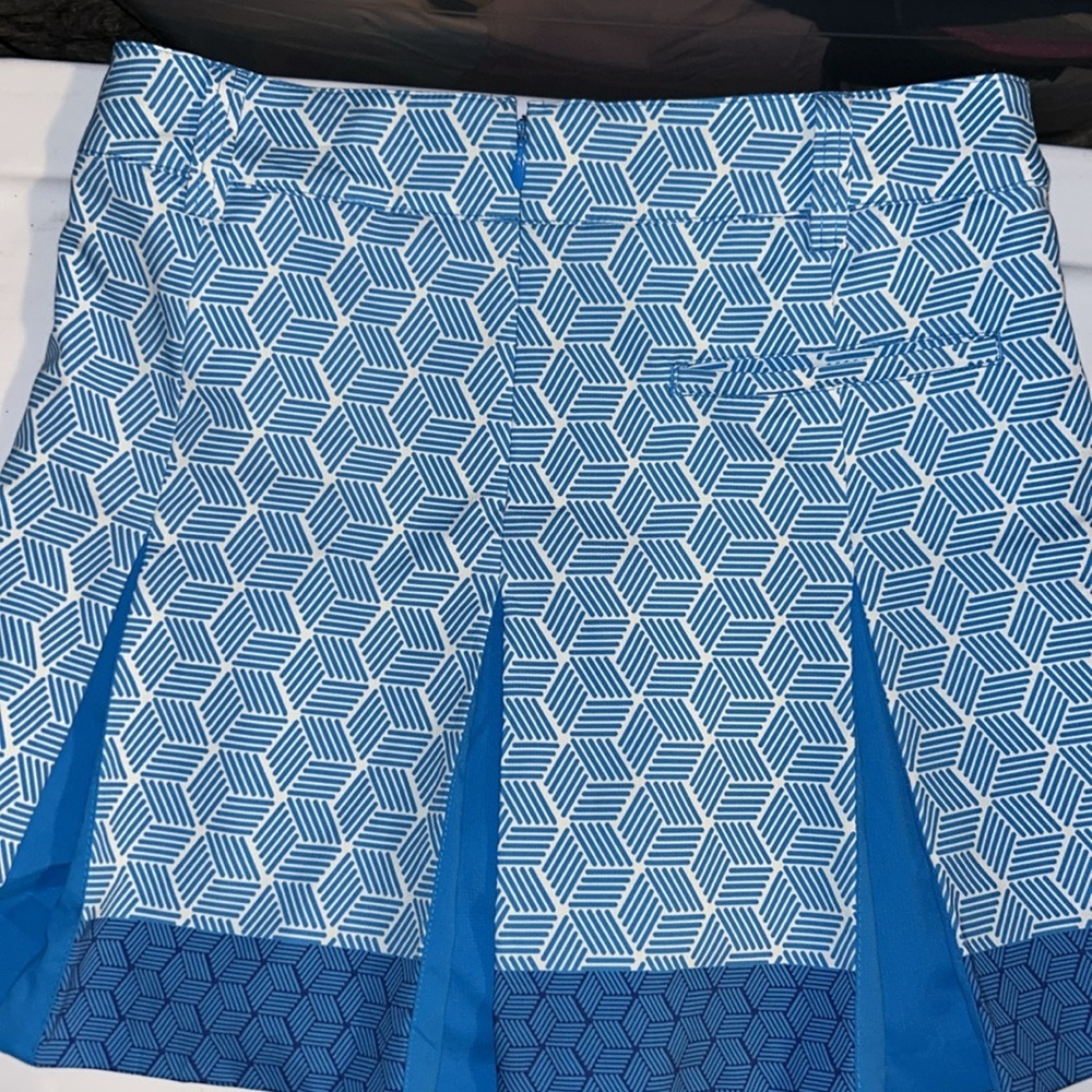 Puma Sport wear skirt inner shorts - Picture 4 of 4